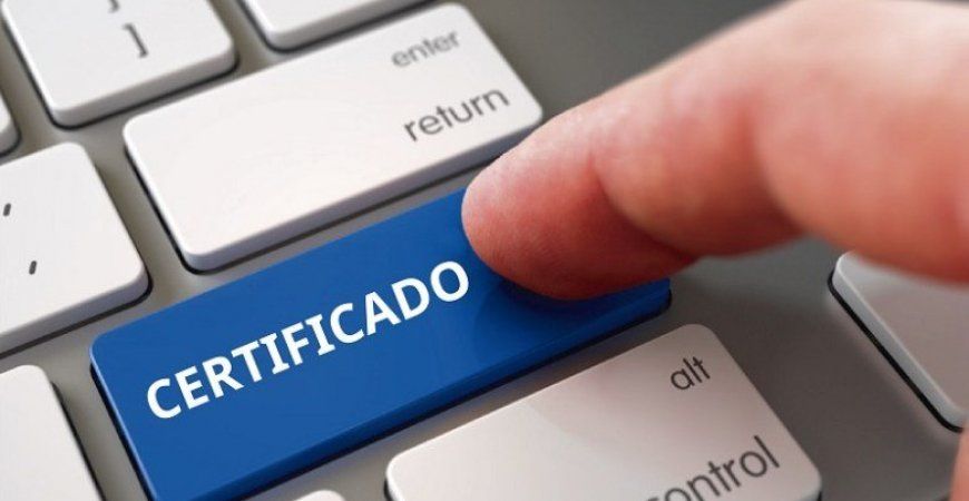 Certa Corretora de Seguros e Certificao Digital - Chapec/SC Ano XIV – 25/07/2020 - Edição 1.062 Publicação Semanal da Certa Administradora e Corretora de Seguros Ltda. Edição: Samara...